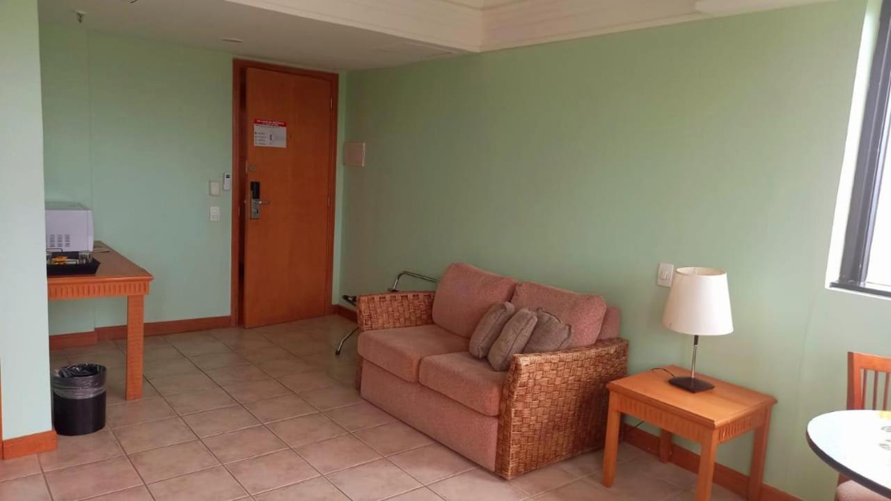 Tropical Executive 606 Hotel 5*